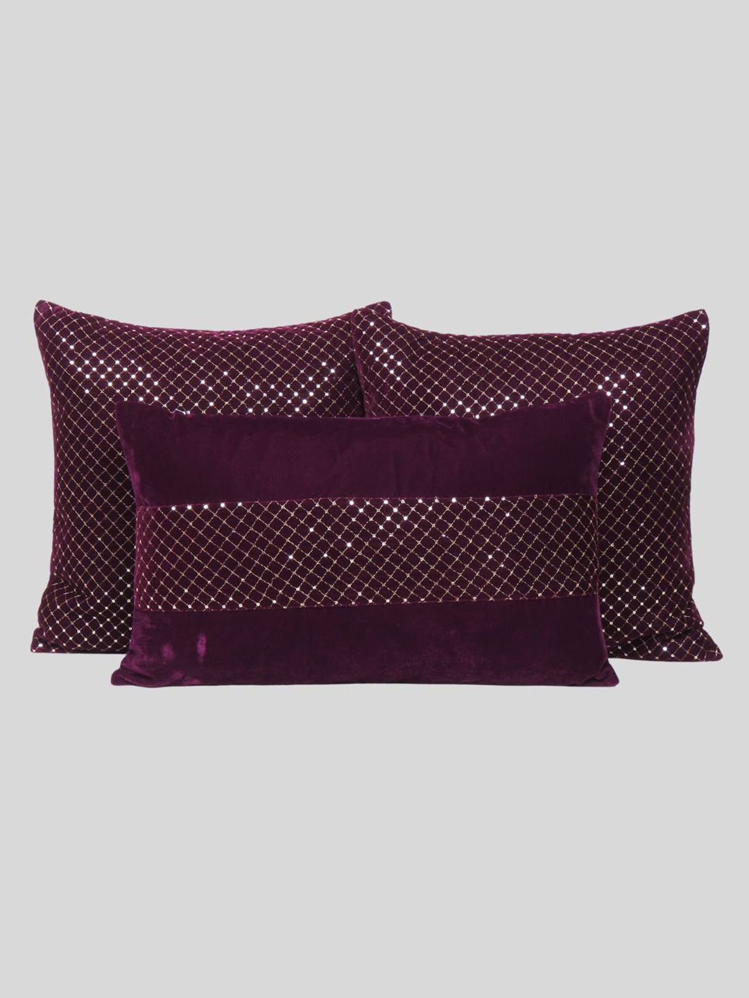 

OUSSUM Burgundy & Gold-Toned 3 Pieces Embroidered Velvet Square & Rectangle Cushion Covers
