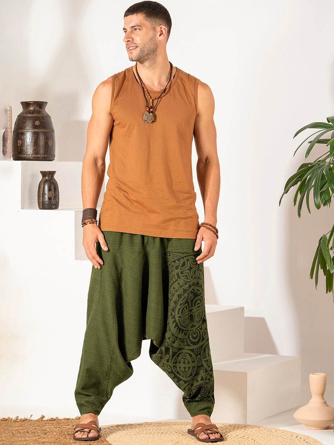 

The Veshti Company Men Tribal Printed Loose Fit Pure Cotton Harem Pants, Green