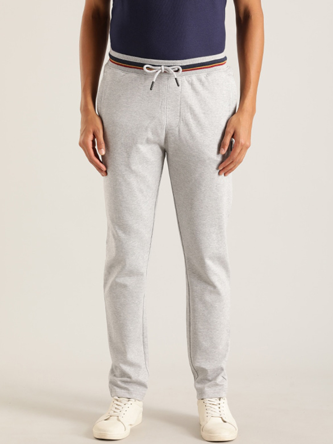 

Indian Terrain Men Mid Rise Relaxed Fit Cotton Track Pants, Grey