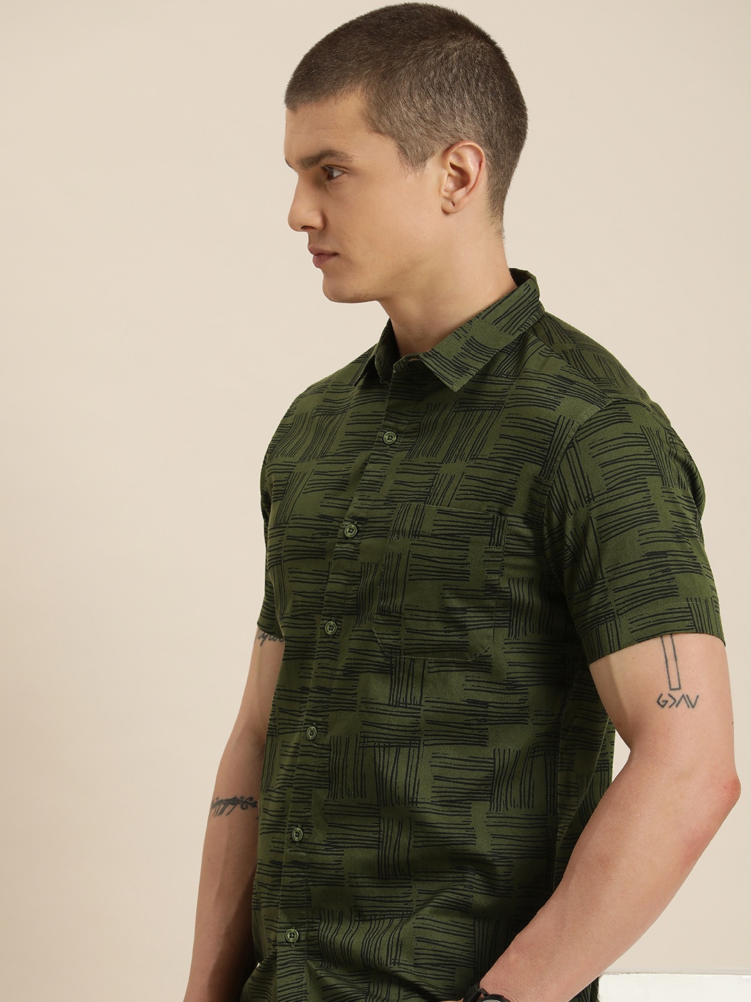 

Moda Rapido Men Classic Slim Fit Opaque Printed Casual Shirt, Olive