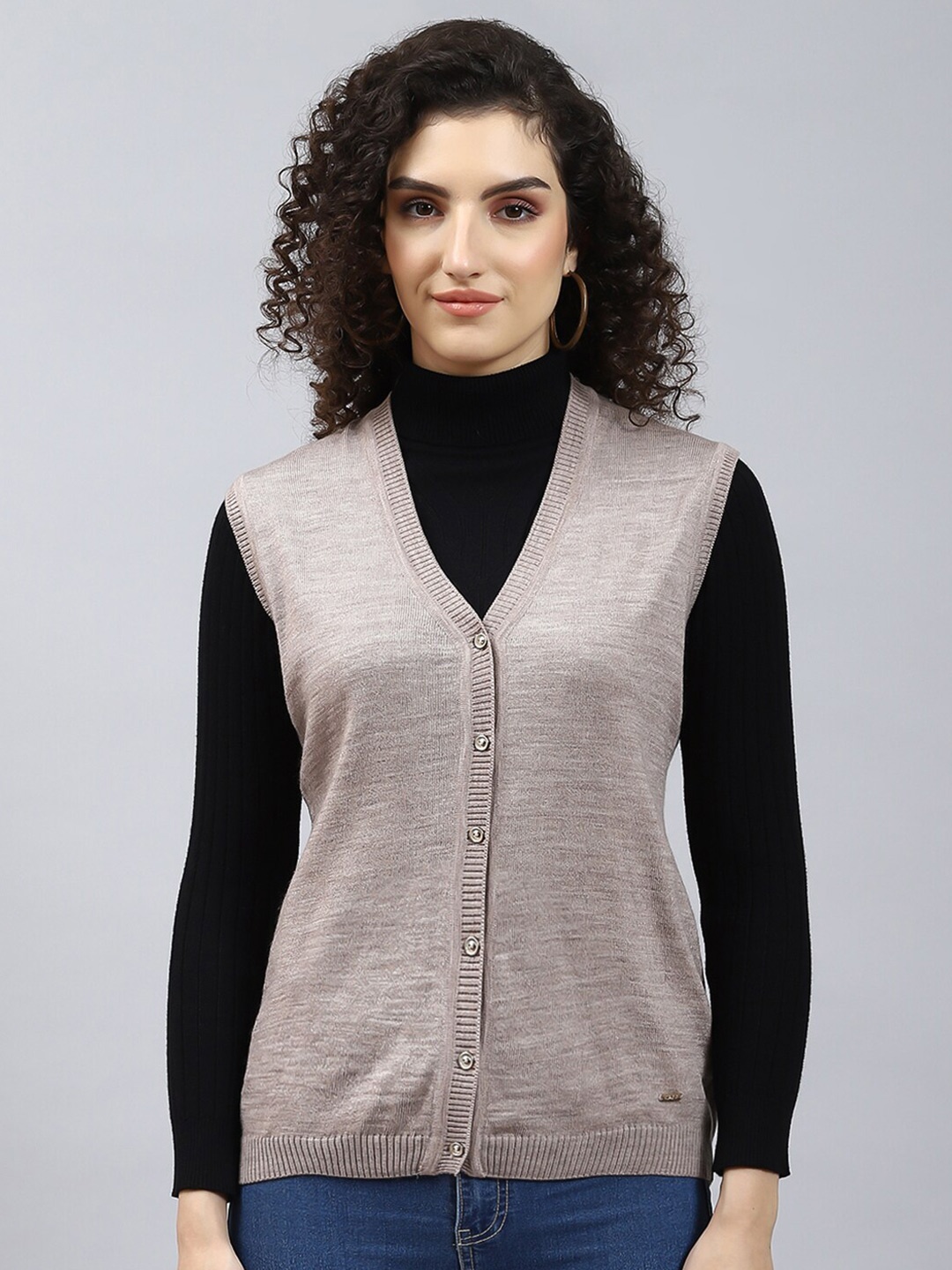 

Monte Carlo V-Neck Sleeveless Cardigan, Grey