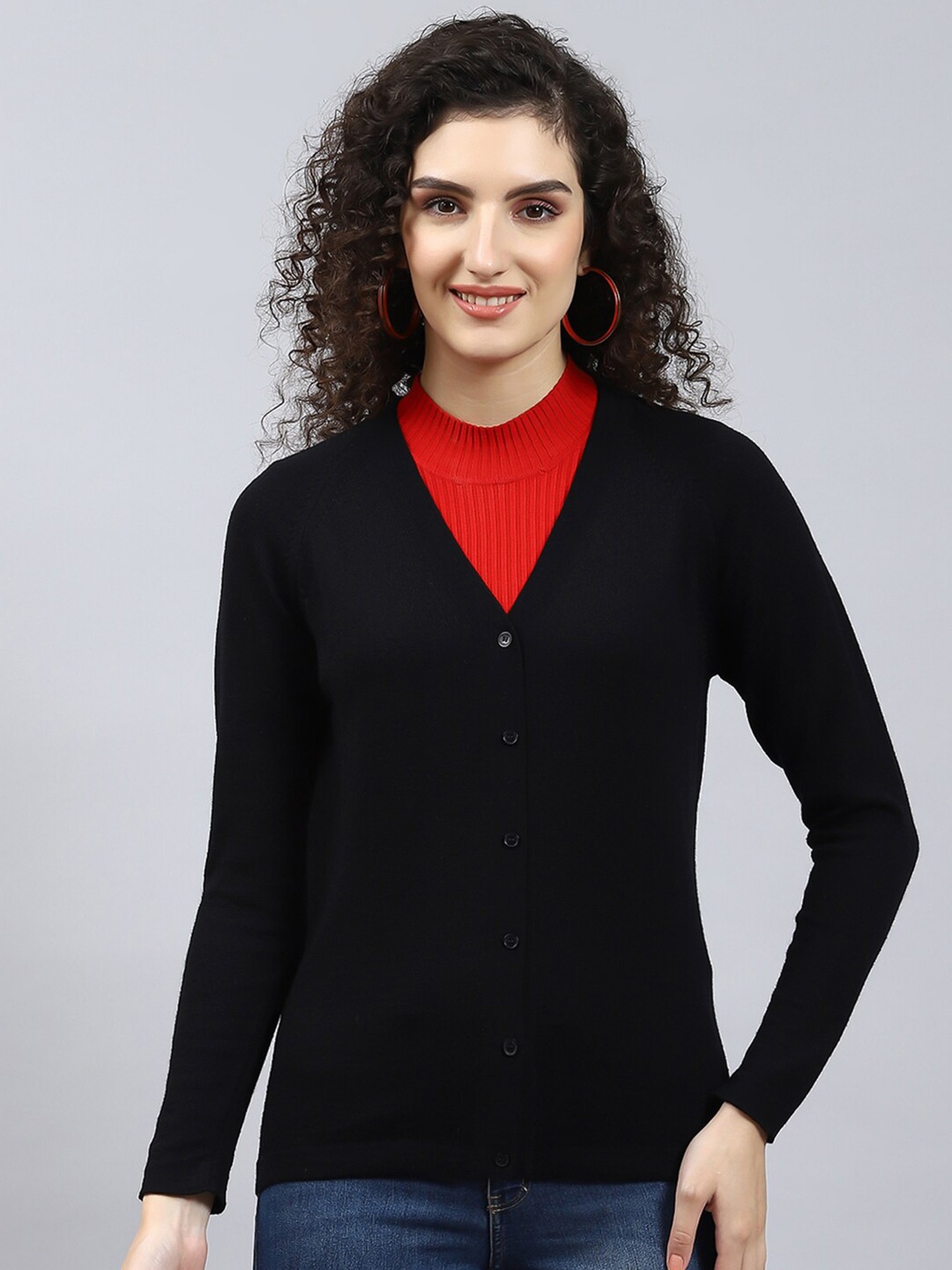 

Monte Carlo V-Neck Woollen Cardigan, Black