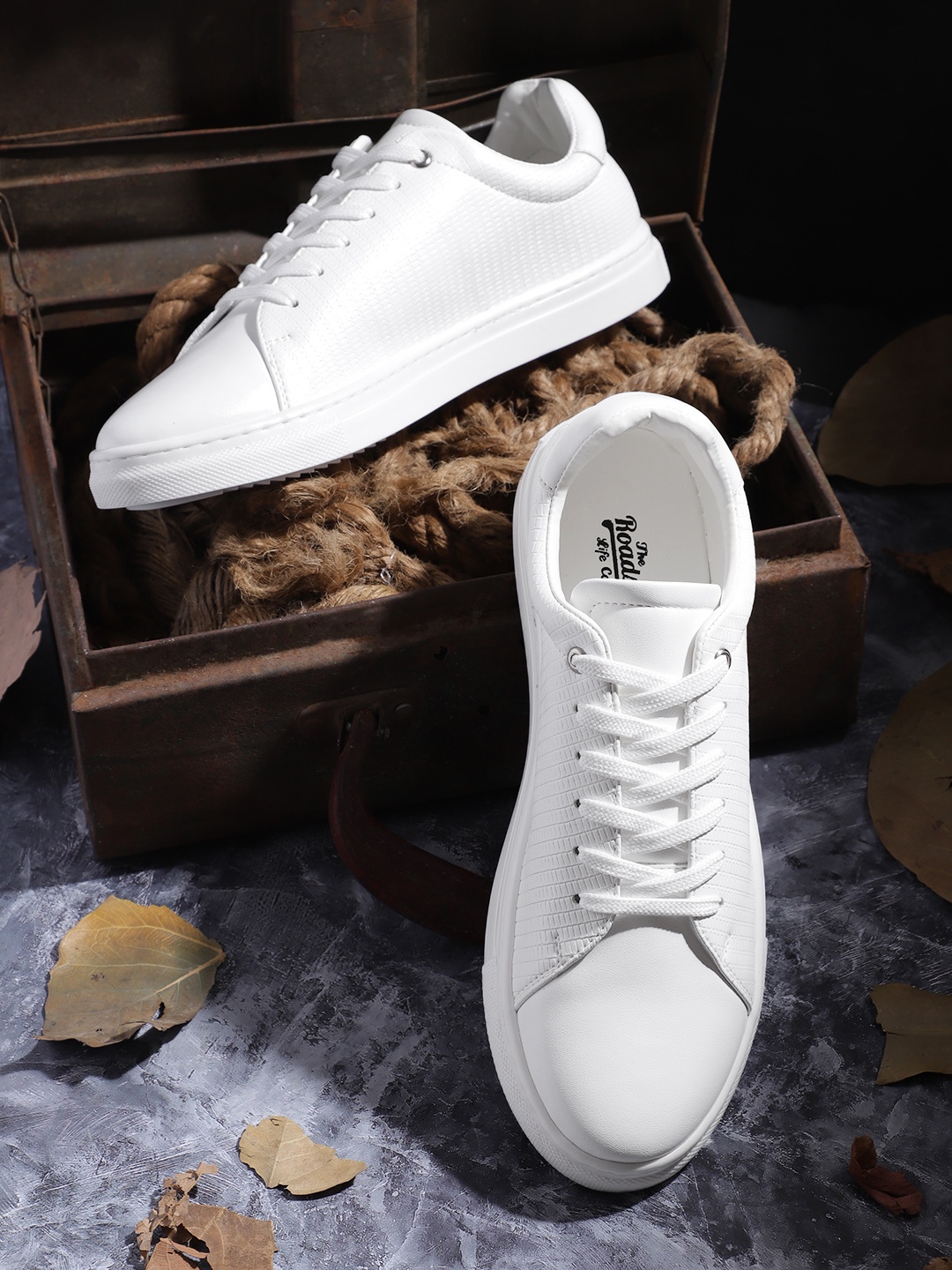 

The Roadster Lifestyle Co. Women Textured Sneakers, White