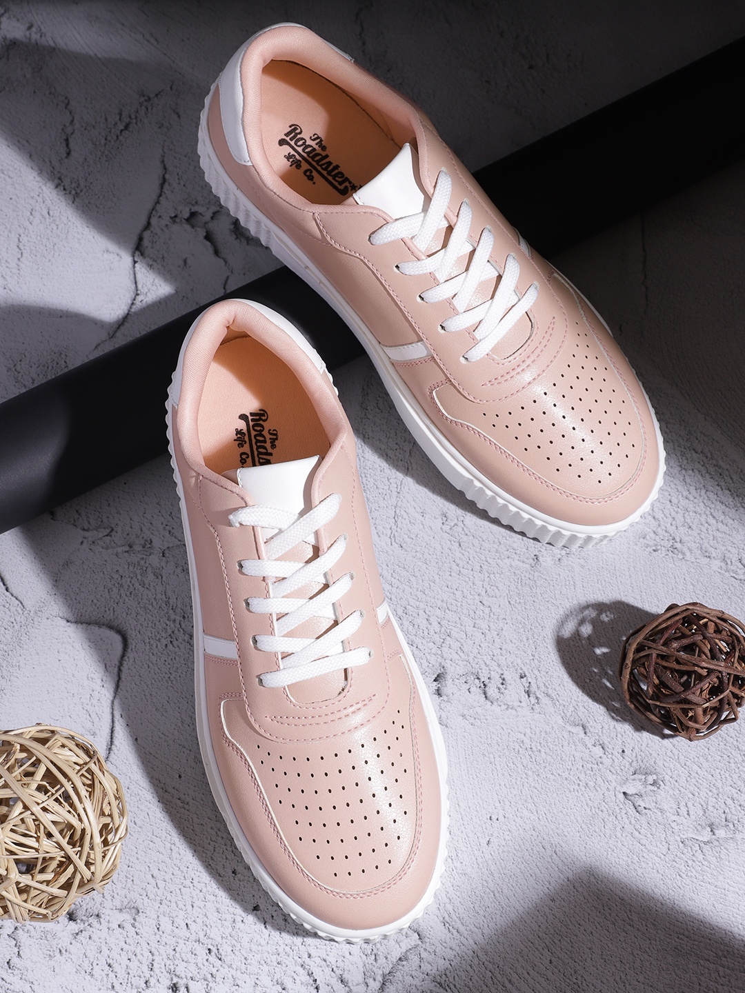 

The Roadster Lifestyle Co. Women Preforated Sneakers, Peach