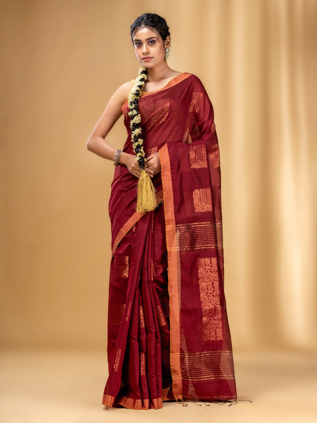 

Charukriti Ethnic Motifs Woven Design Zari Saree, Maroon