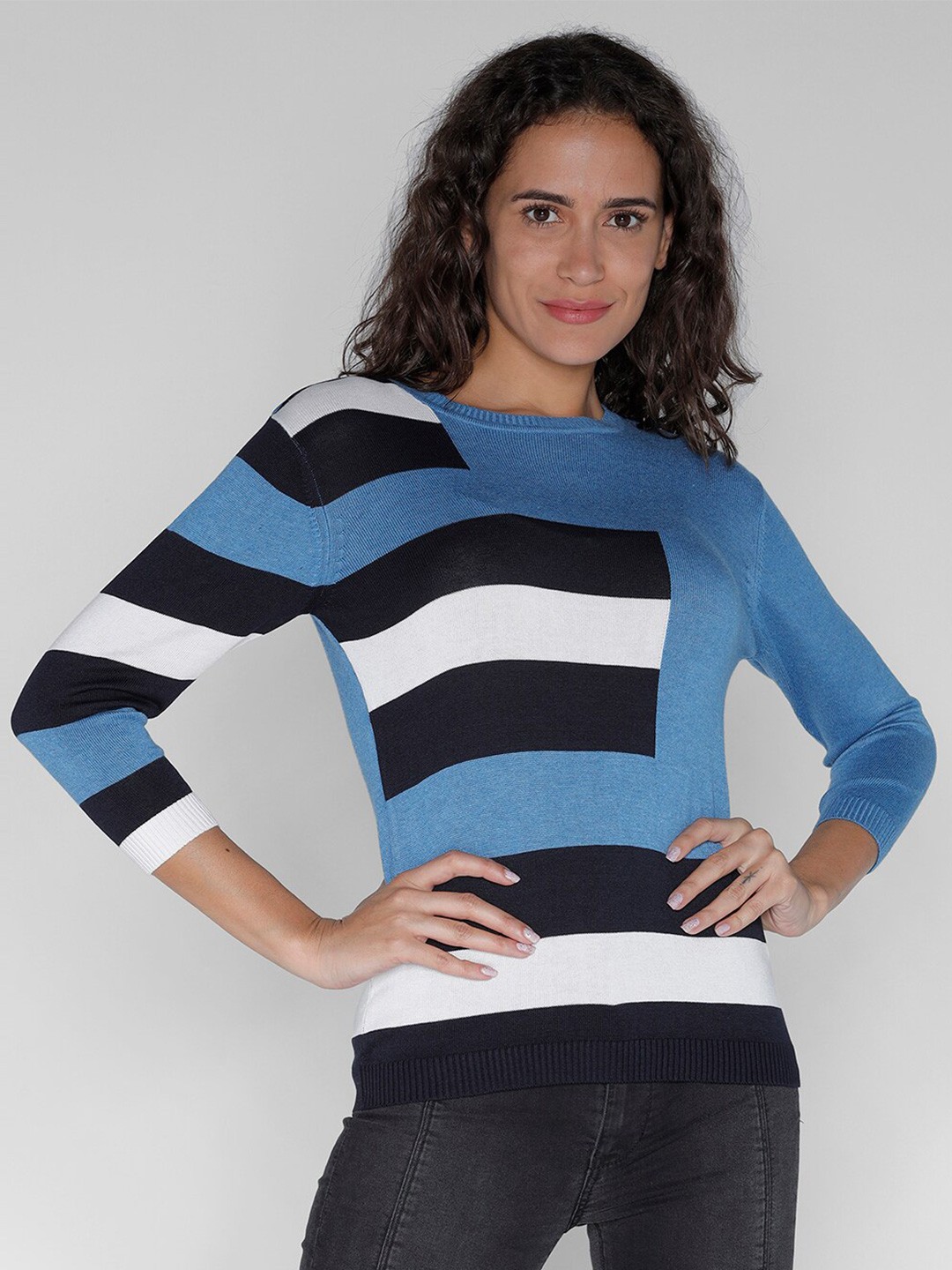

IDENTITI Colourblocked Round Neck Long Sleeves Pullover Sweater, Blue
