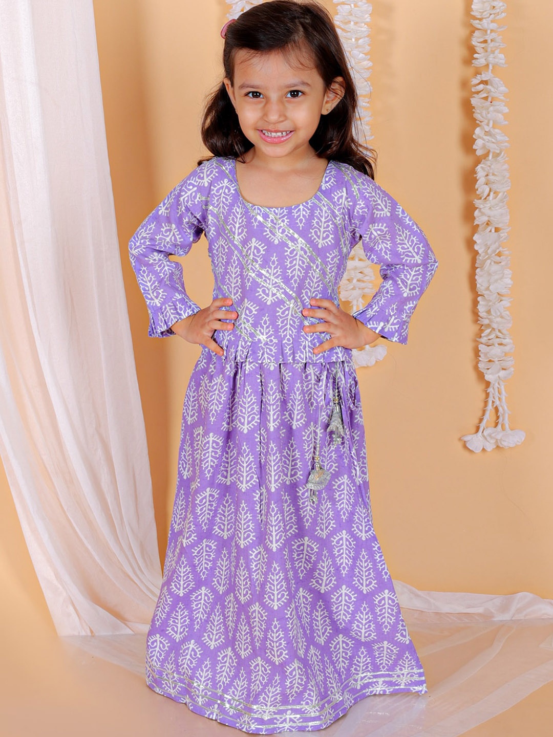 

The Mom Store Girls Ethnic Motifs Printed Ready to Wear Lehenga Choli, Purple