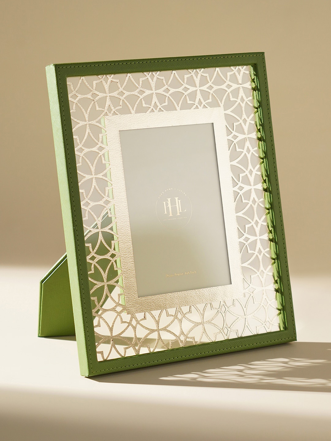 

Pure Home and Living Green & White Textured Table Photo Frame