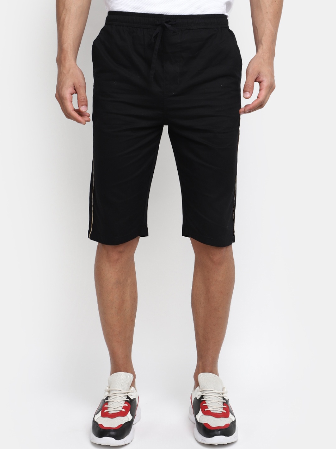

V-Mart Men Mid Rise Cotton Shorts, Black