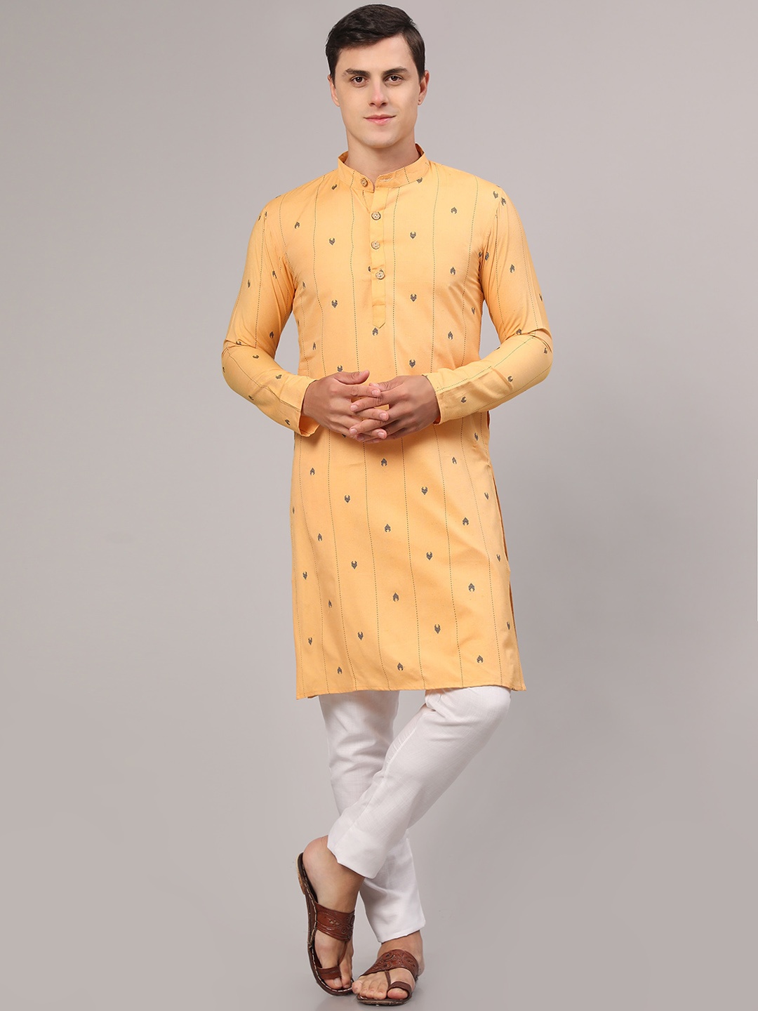 

Nimidiya Ethnic Woven Design Regular Pure Cotton Kurta With Pyjamas, Orange