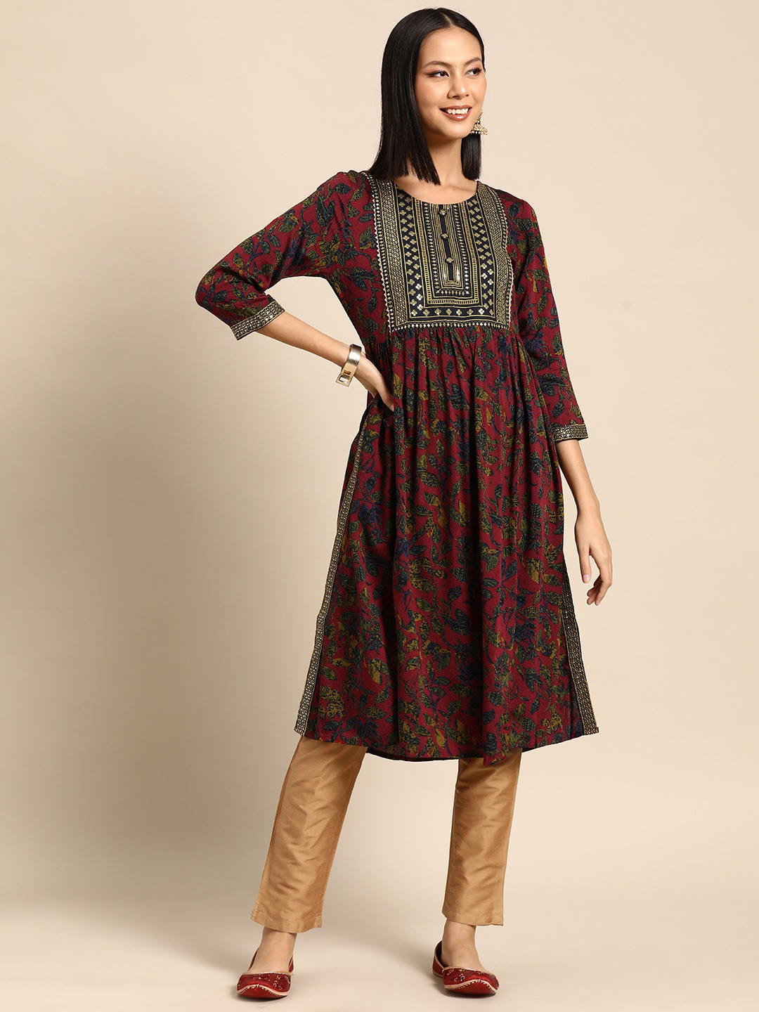 

RANGMAYEE Women Floral Yoke Design Sequinned Kurta, Red