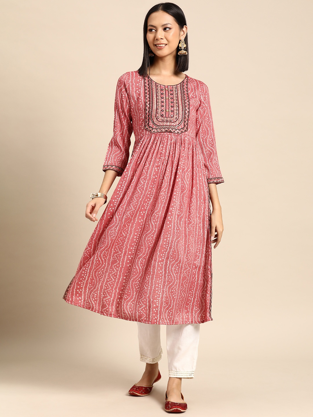 

RANGMAYEE Women Printed Mirror Work Kurta, Pink