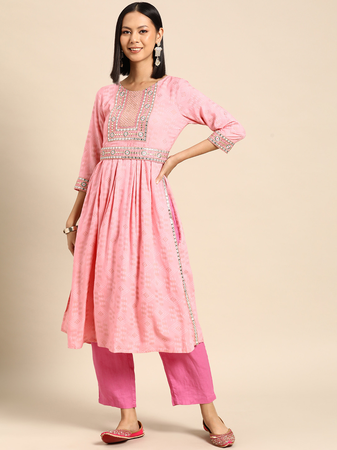 

RANGMAYEE Women Yoke Design Sequinned Kurta, Pink