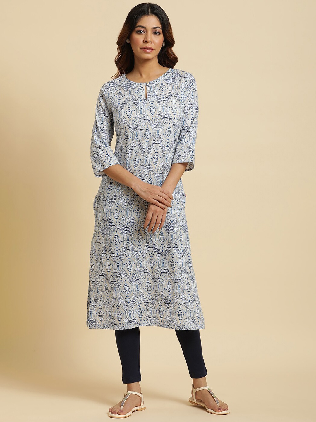 

W Ethnic Motifs Printed Keyhole Neck Pure Cotton Straight Kurta, Blue