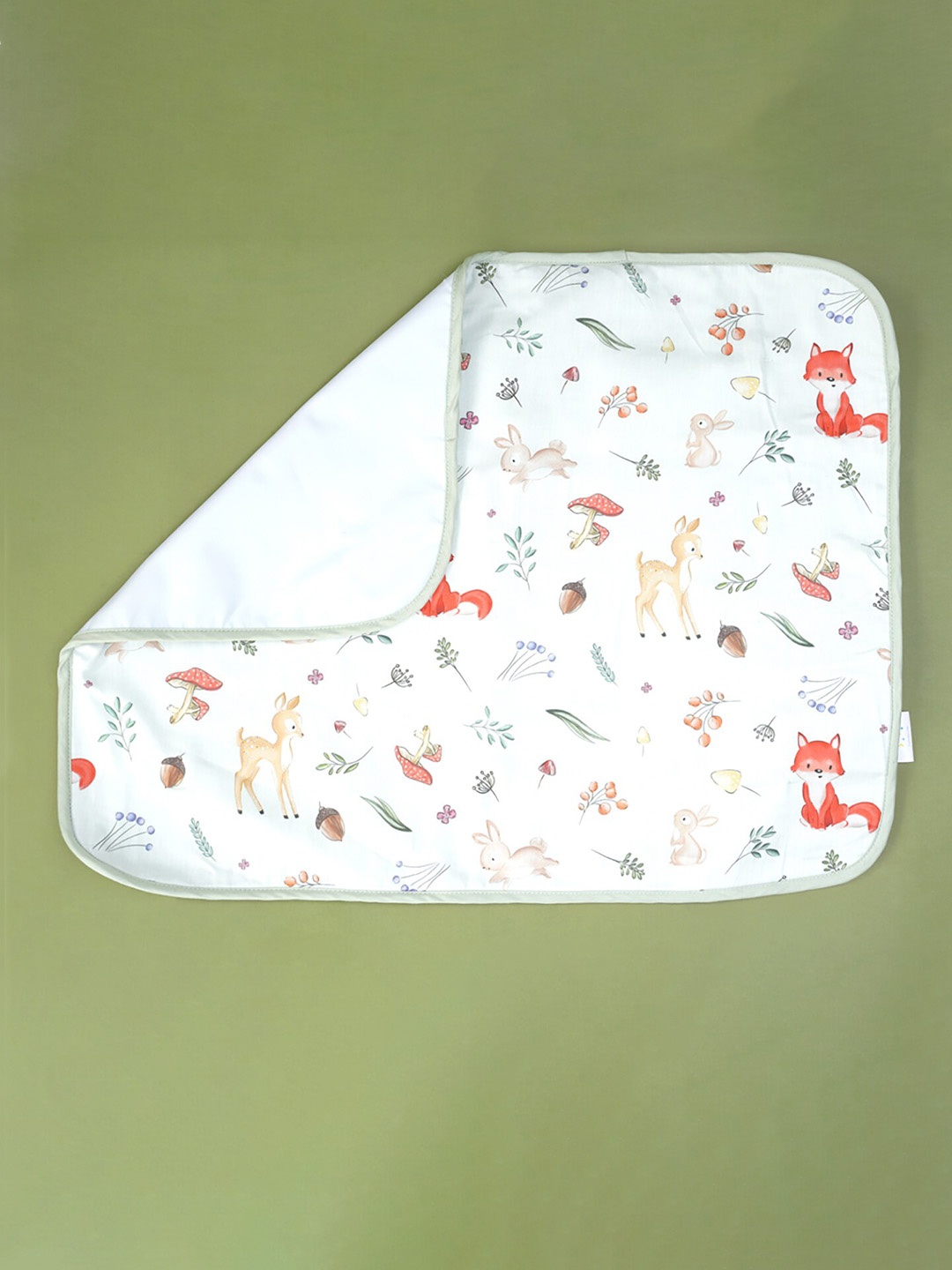 

Fancy Fluff Kids White & Green Printed Organic Cotton Mattress Protector
