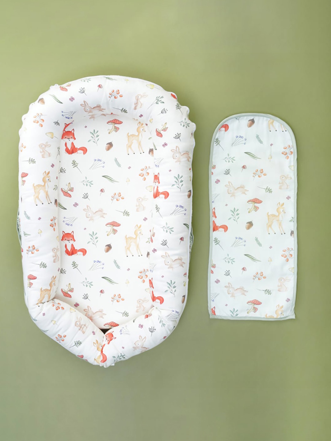 

Fancy Fluff Kids White & Green Printed Organic Cotton Mattress Protector