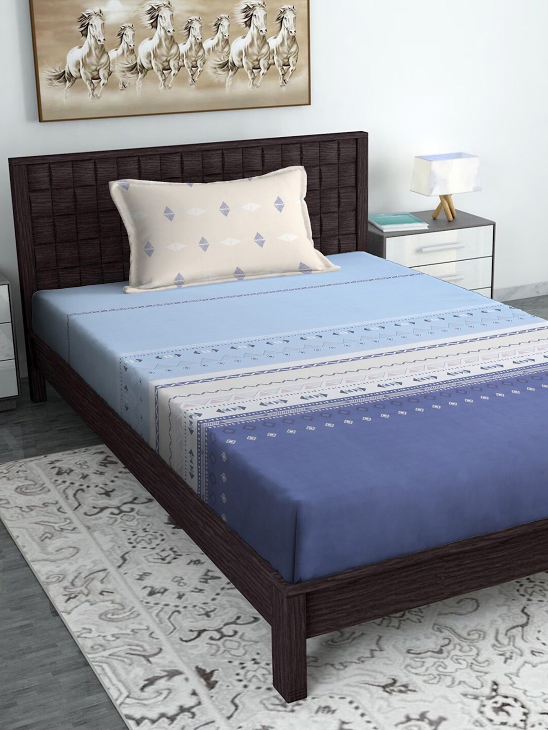 

SOKNACK Blue & Black Geometric Polycotton 300 TC Single Bedsheet With 1 Pillow Cover
