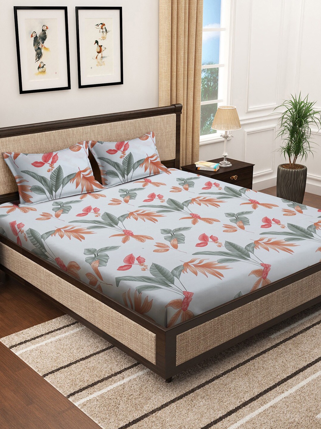 

SOKNACK Red & Blue Floral Polycotton 300 TC King Bedsheet With 2 Pillow Covers