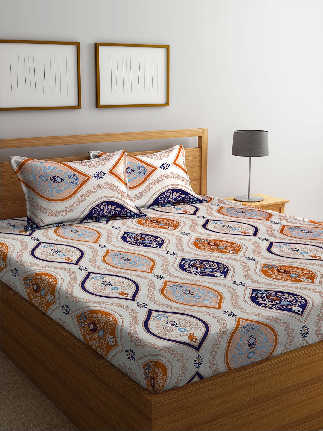 

FABINALIV Blue & White Ethnic Motifs Print 300 TC King Size Bedsheet & 2 Pillow Covers