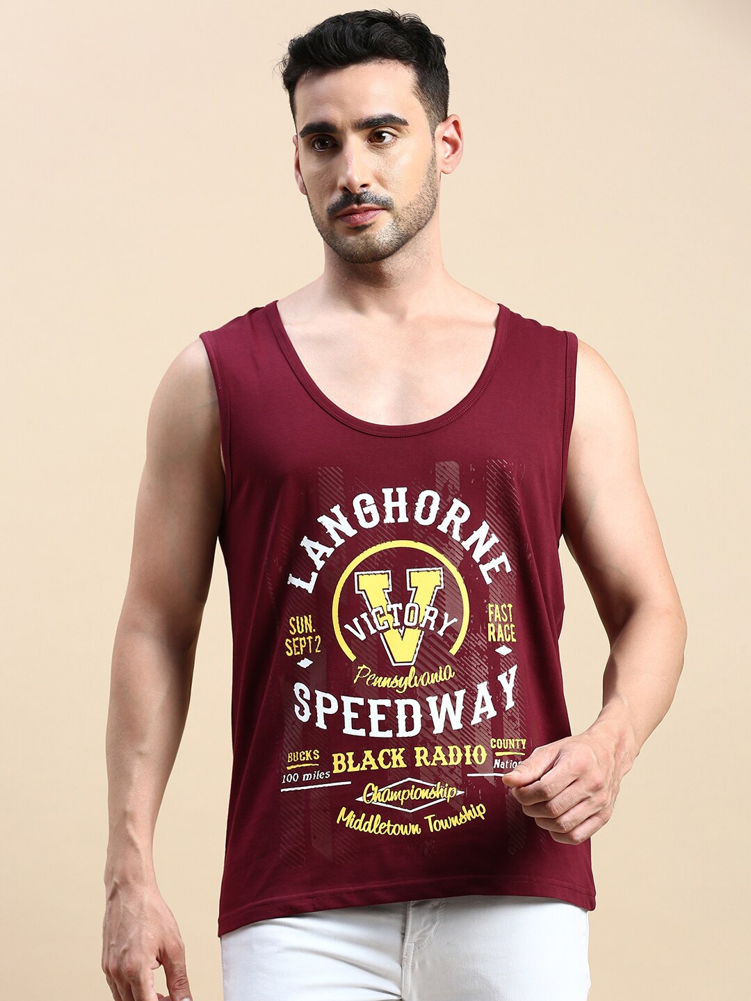 

BLACK RADIO Typography Printed Pure Cotton T-shirt, Maroon