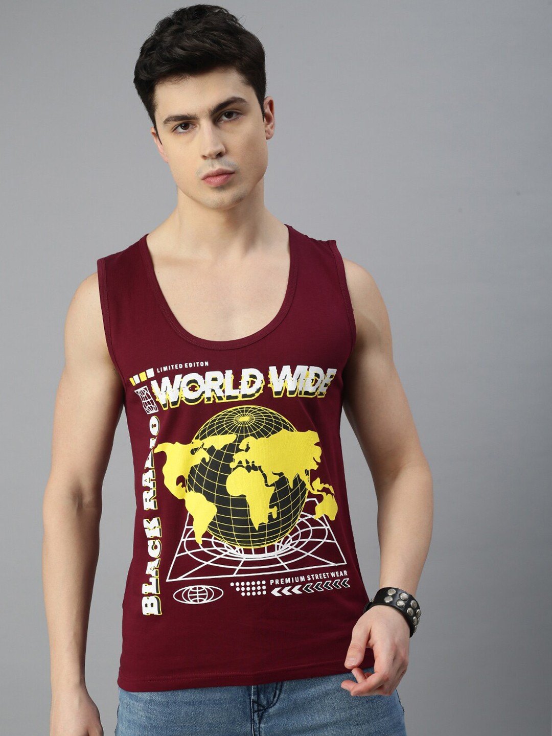 

BLACK RADIO Graphic Printed Pure Cotton T-Shirt, Maroon
