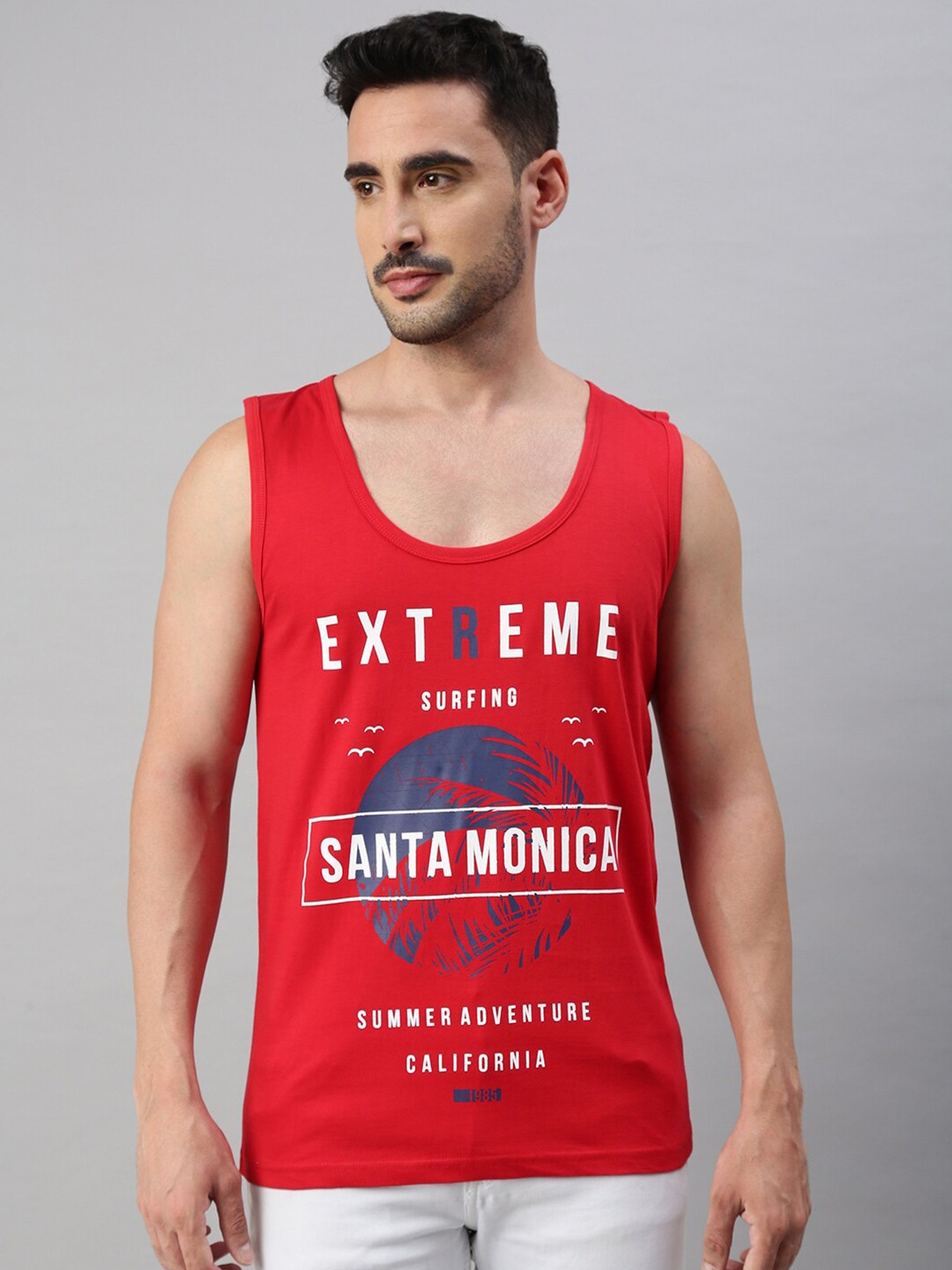 

BLACK RADIORound Neck Typograpgy Printed Cotton T-shirt, Red