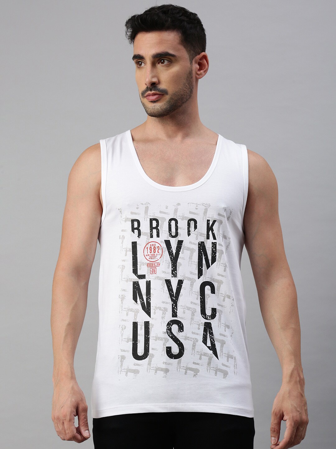 

BLACK RADIO Typography Printed Pure Cotton T-shirt, White