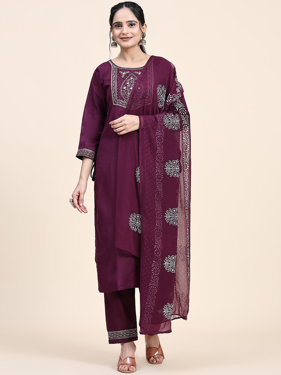 

Nimidiya Ethnic Motifs Yoke Design Thread Work Pure Cotton Kurta With Trousers & Dupatta, Purple