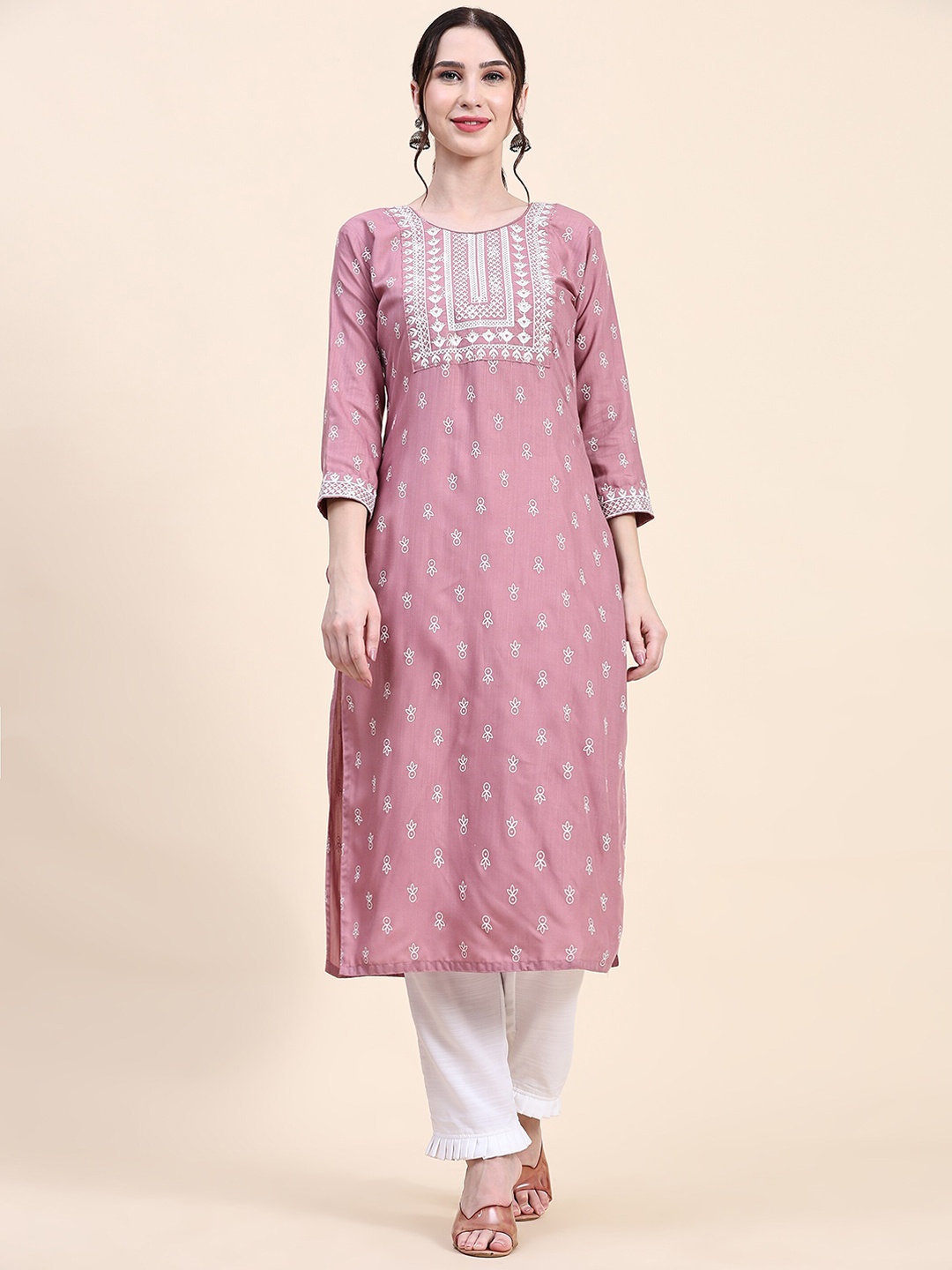 

Nimidiya Ethnic Motifs Printed Regular Pure Cotton Kurta With Trousers, Pink