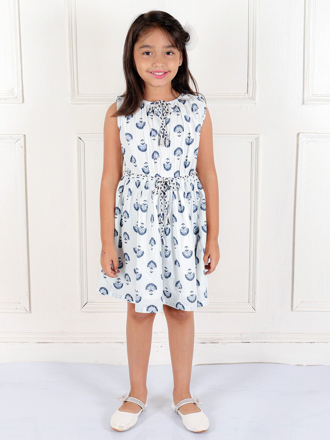 

Ka-mee Girls Conversational Printed Belt Detailed Cotton Fit & Flare Dress, Blue