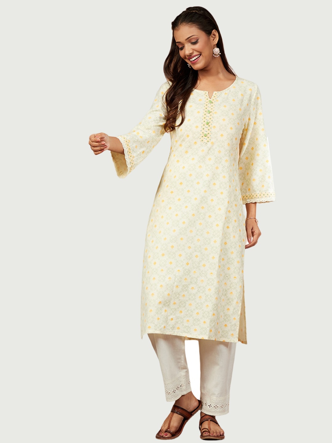 

IMARA Floral Printed Regular Pure Cotton Kurta with Trousers, Off white