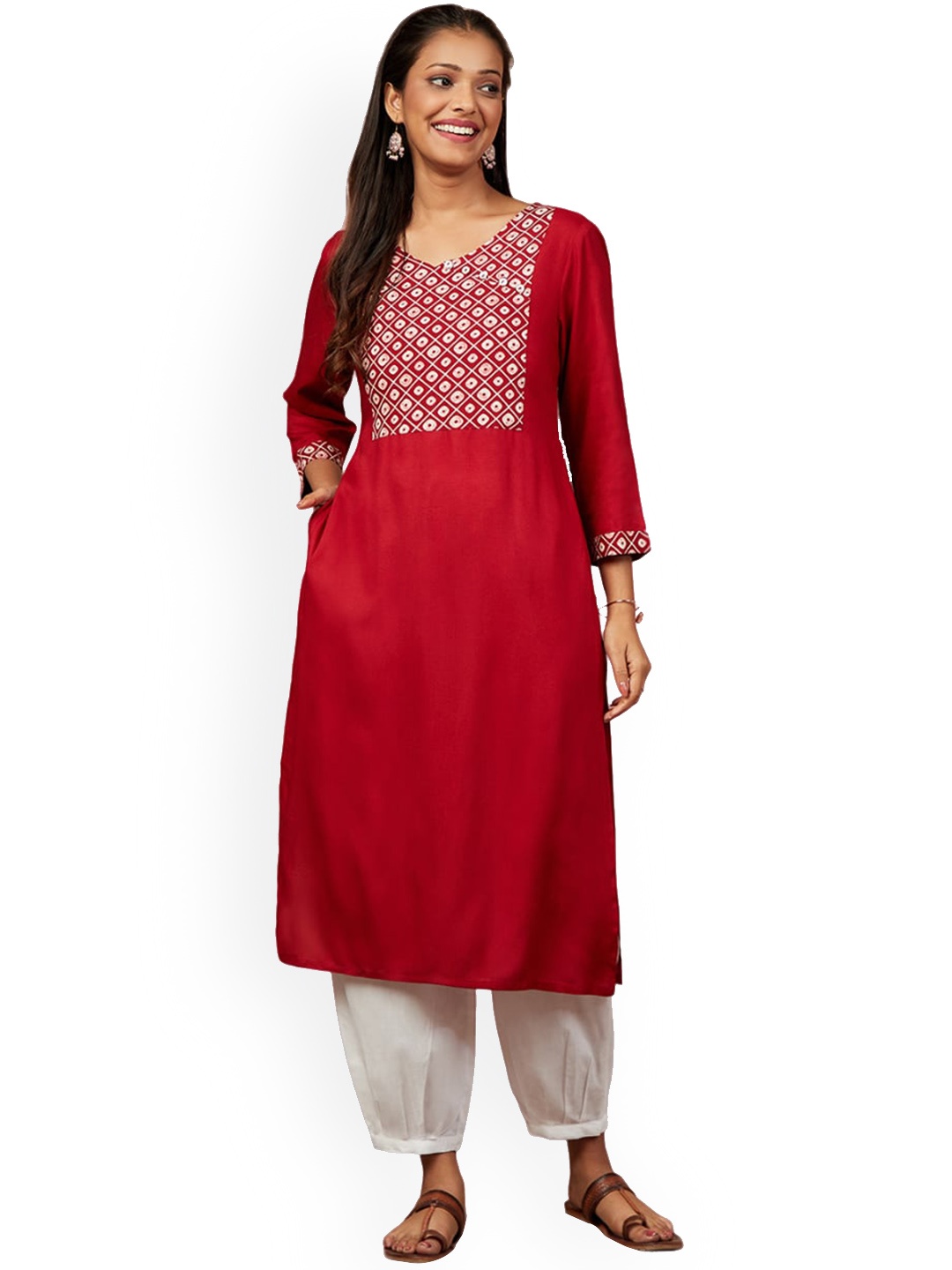 

IMARA Ethnic Motifs Embroidered Regular Kurta with Salwar, Red