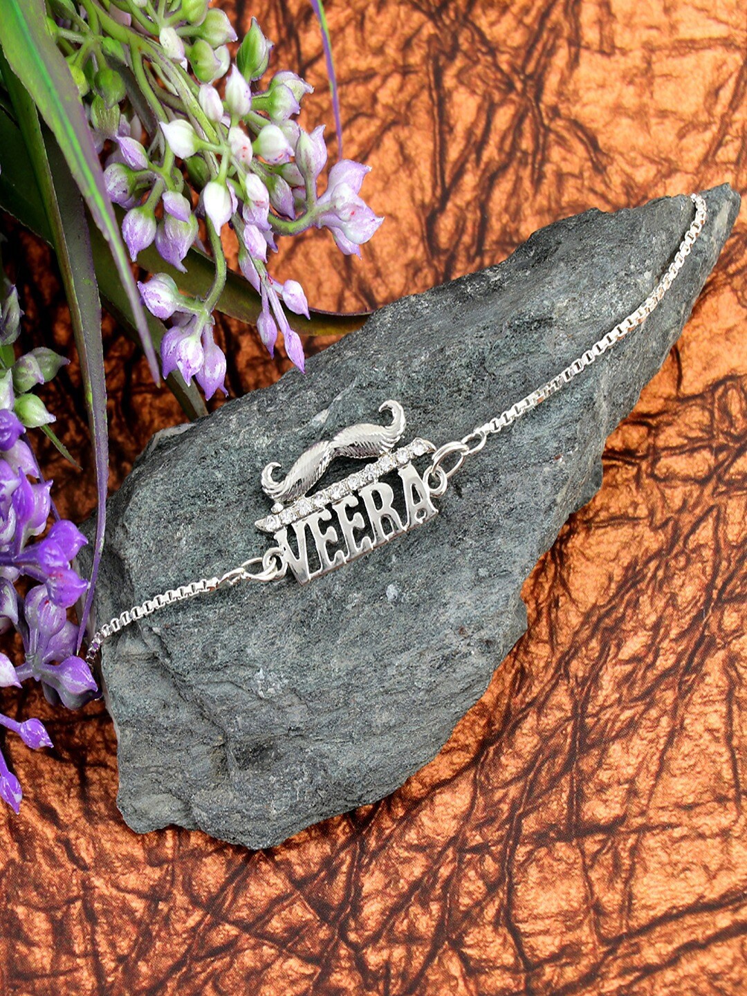 

UNIVERSITY TRENDZ Veera Silver-Plated Charm Bracelet