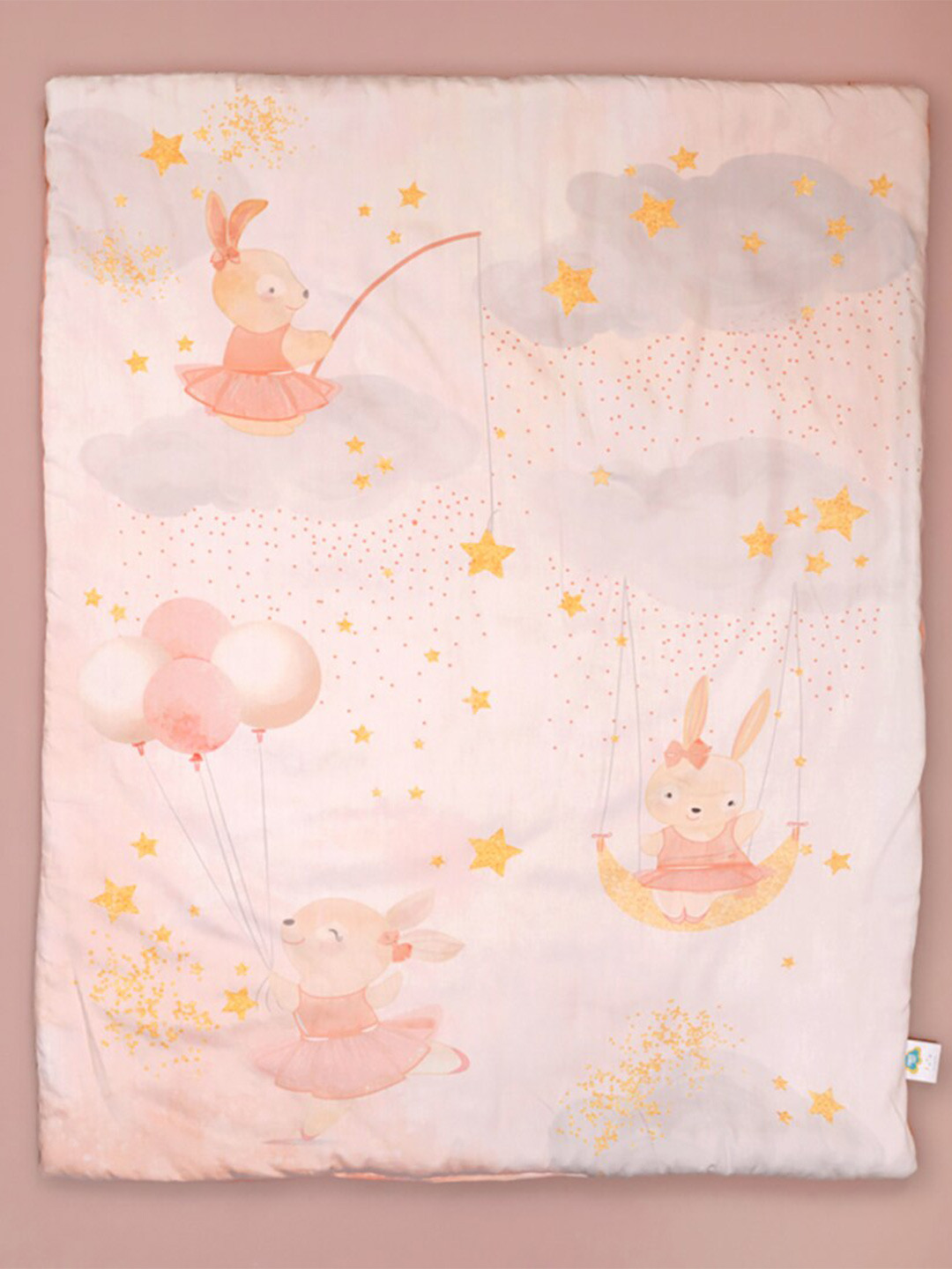 

Fancy Fluff Girls Orange & White Day Dream Printed Cotton AC Room Single Bed Quilt