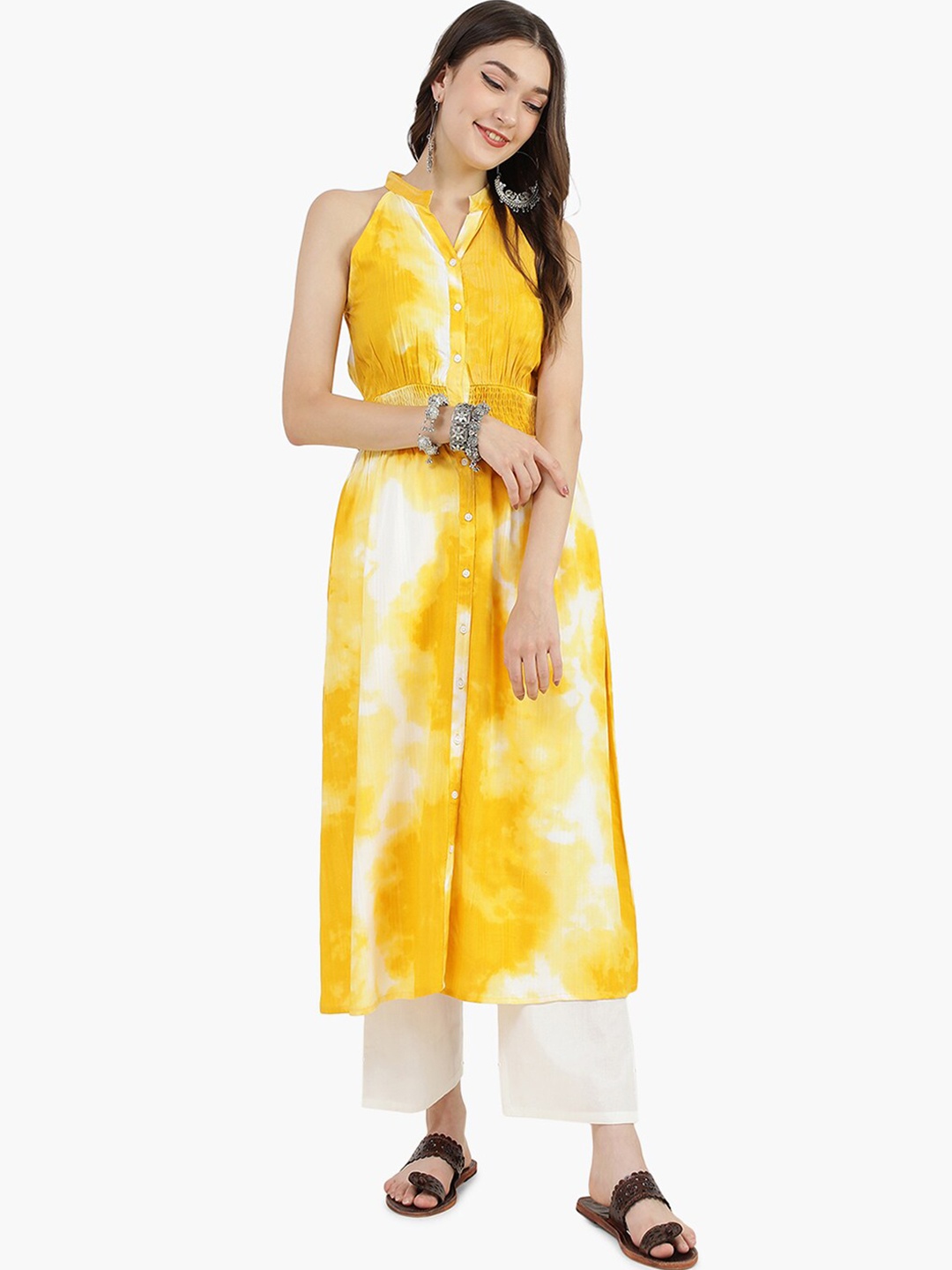 

Virgio Tie & Dye Mandarin Collar Sleeveless Kurta With Trousers, Yellow