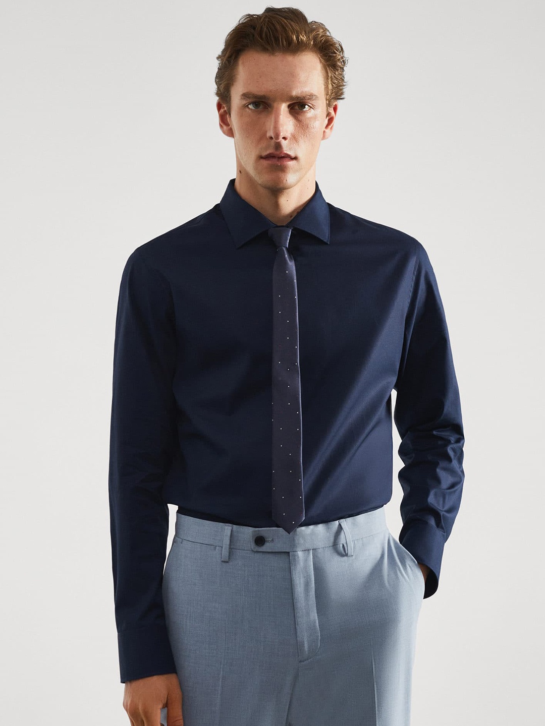 

MANGO MAN Pure Cotton Regular Fit Formal Shirt, Navy blue