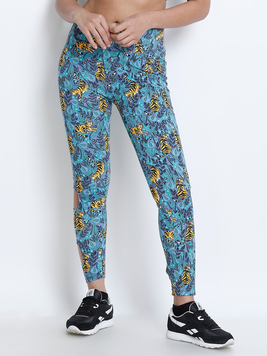 

WEST VOGUE by Zivame Blue Printed Tights