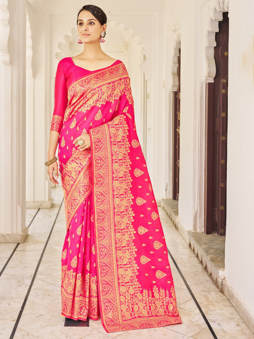 

SARIYA Ethnic Motifs Woven Design Zari Banarasi Saree, Pink