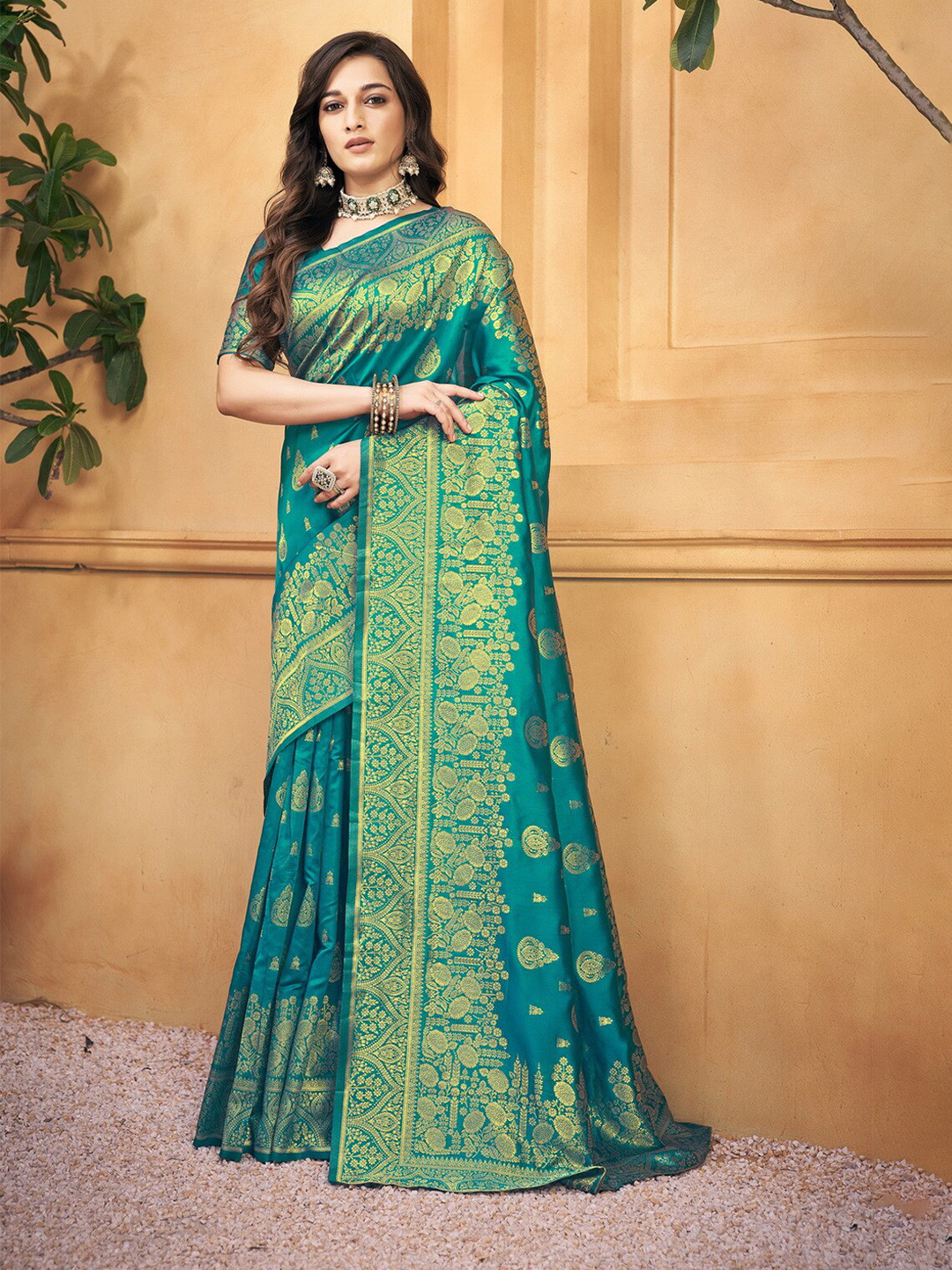 

SARIYA Ethnic Motifs Woven Design Zari Banarasi Saree, Turquoise blue