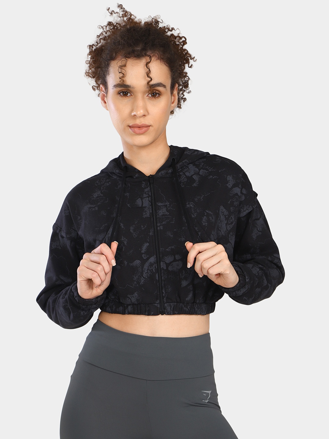 

Gymshark Women Printed Hooded Training Crop Sweatshirt, Black