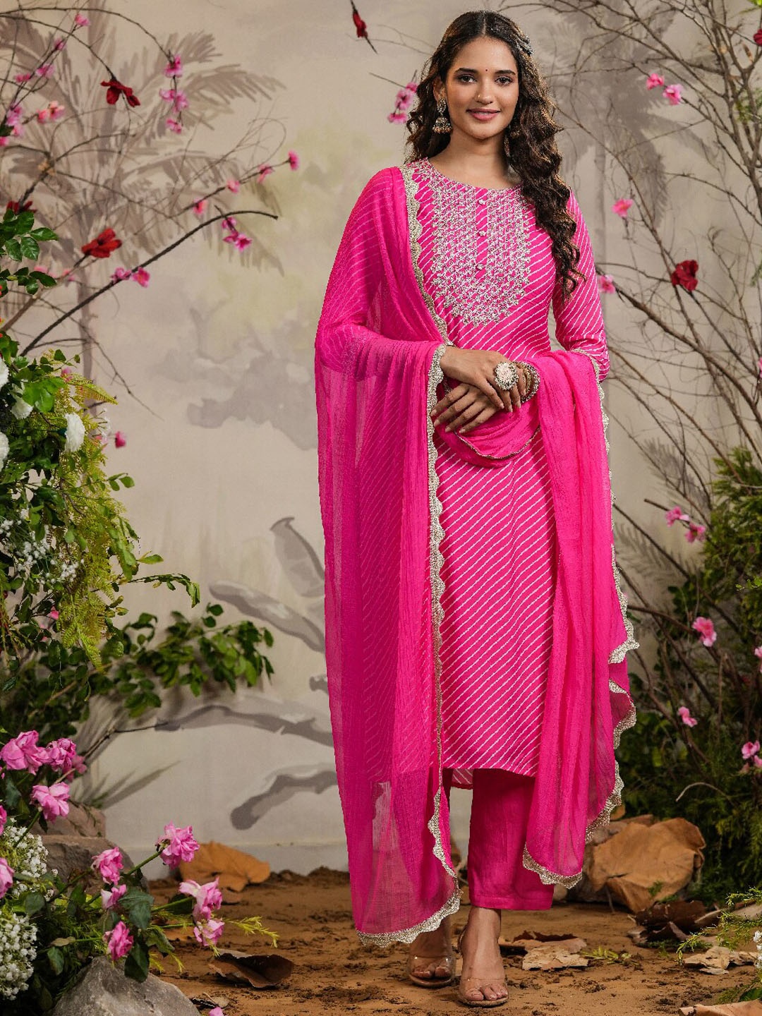 

EverBloom Leheriya Printed Thread Work Detailed Straight Kurta & Trousers with Dupatta, Pink