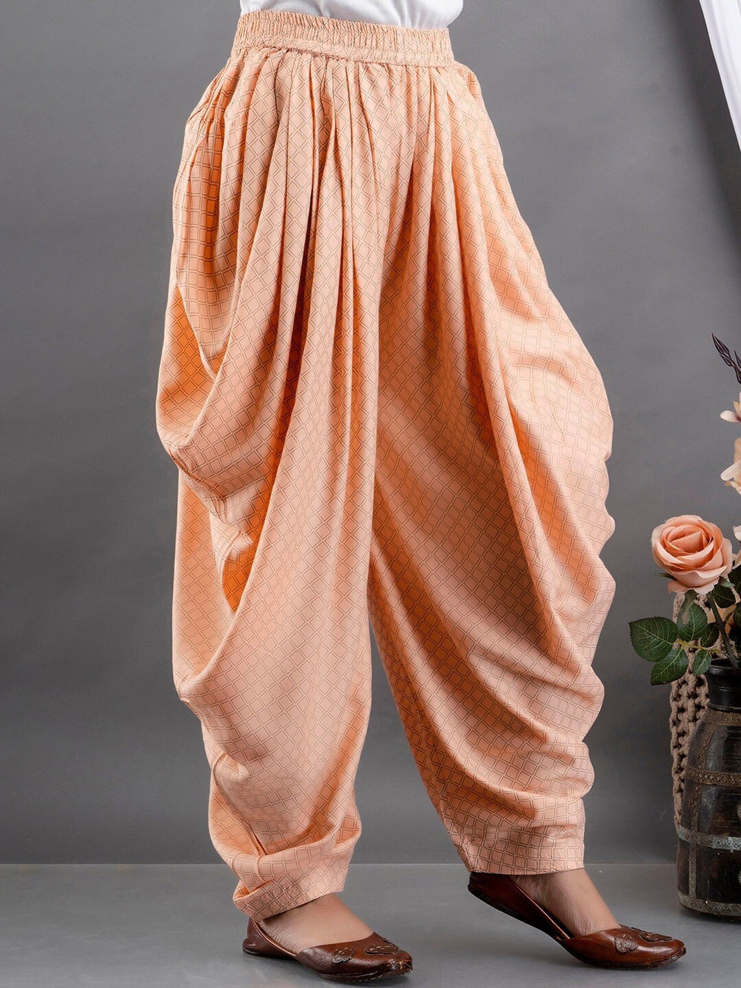 

SUTI Women Printed Cotton Dhoti Pants, Peach