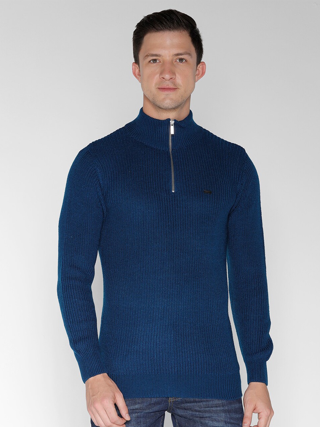 

IDENTITI Round Neck Long Sleeves Pure Cotton Sweater Vest, Blue