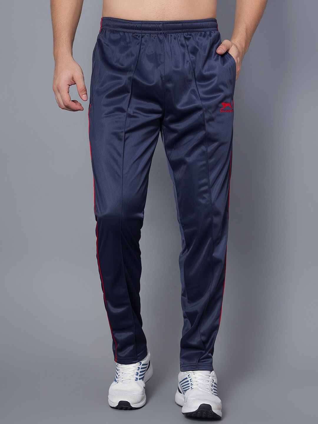 

Shiv Naresh Men Regular Fit Mid-Rise Track Pants, Navy blue