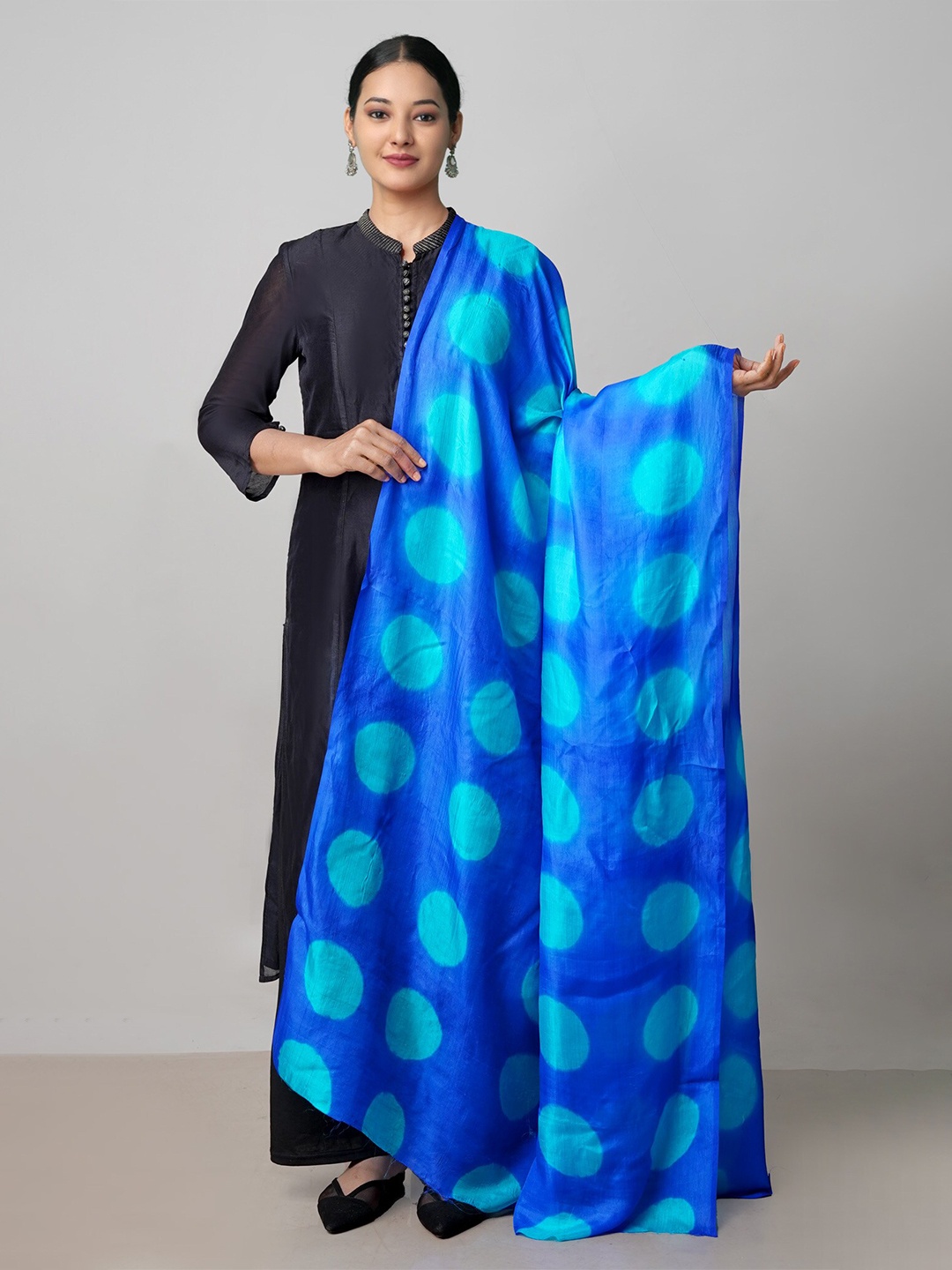 

Unnati Silks Woven Design Tie and Dye Dupatta, Blue