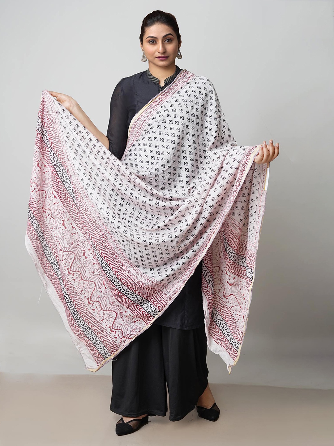 

Unnati Silks Ethnic Motifs Printed Pure Cotton Dupatta, Beige