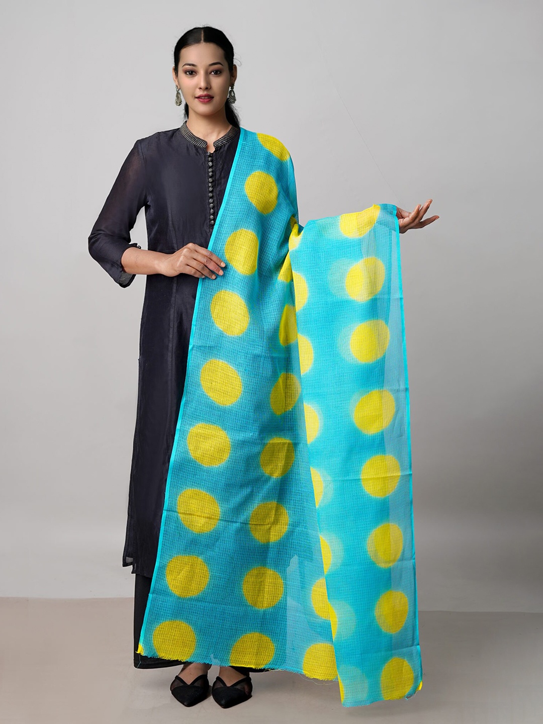 

Unnati Silks Dyed Pure Cotton Dupatta, Blue