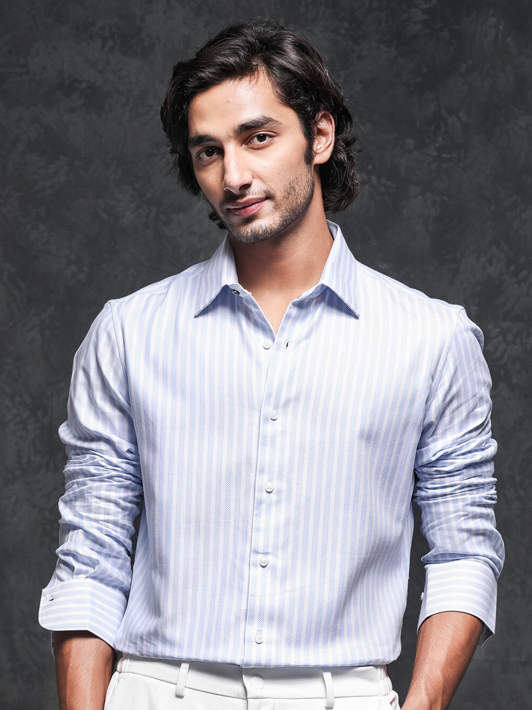 

RARE RABBIT Men Astum Slim Fit Vertical Striped Cotton Shirt, Blue