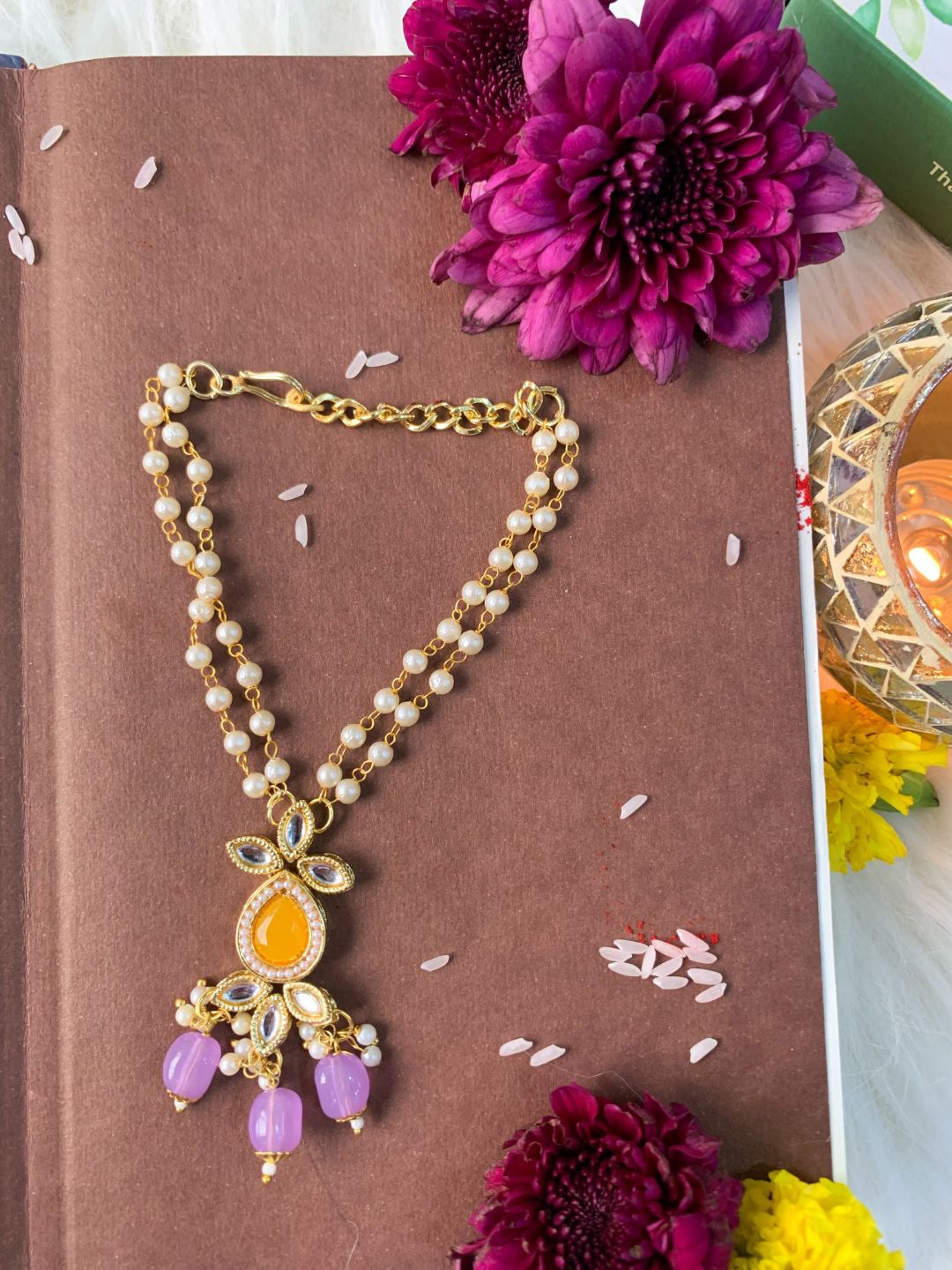 

I Jewels Gold-Plated Kundan-Studded & Beaded Lumba Rakhi