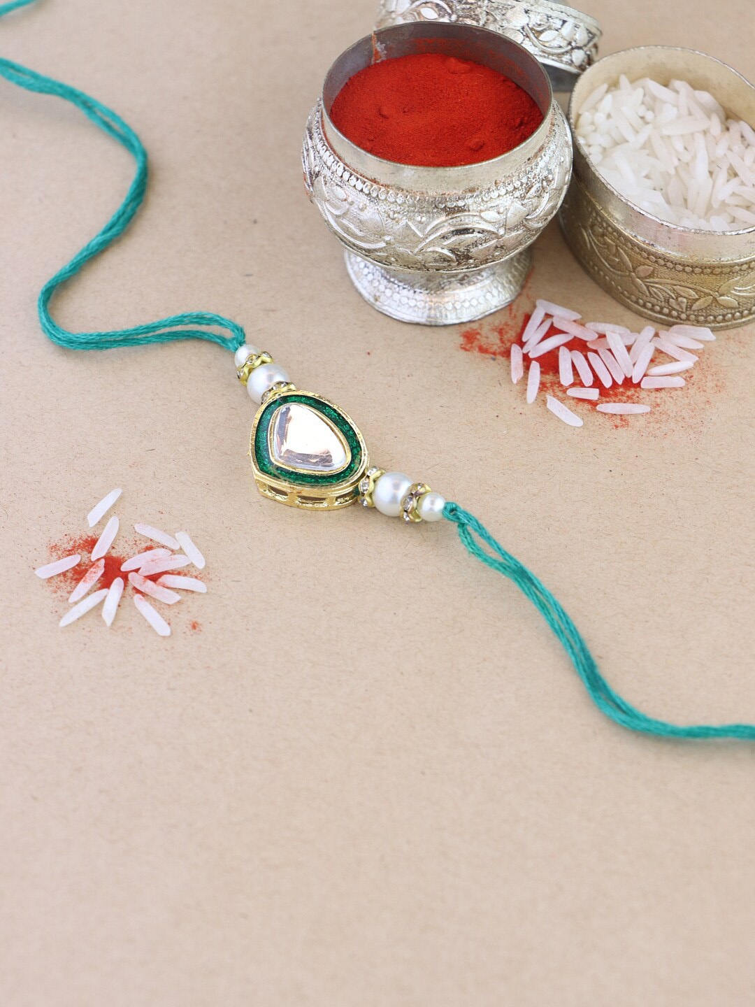 

I Jewels Men Artificial Beads & Meenakari Kundan Designer Rakhi, Green